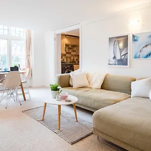 https://victorian-duplex-in-burlington-mansions.bournemouth-hotels.org